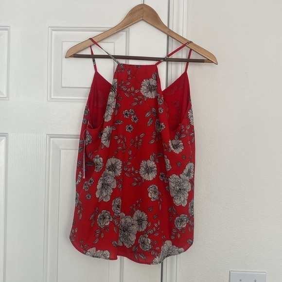 Peace and Pearls NWT red floral tank top. - Picture 3 of 11